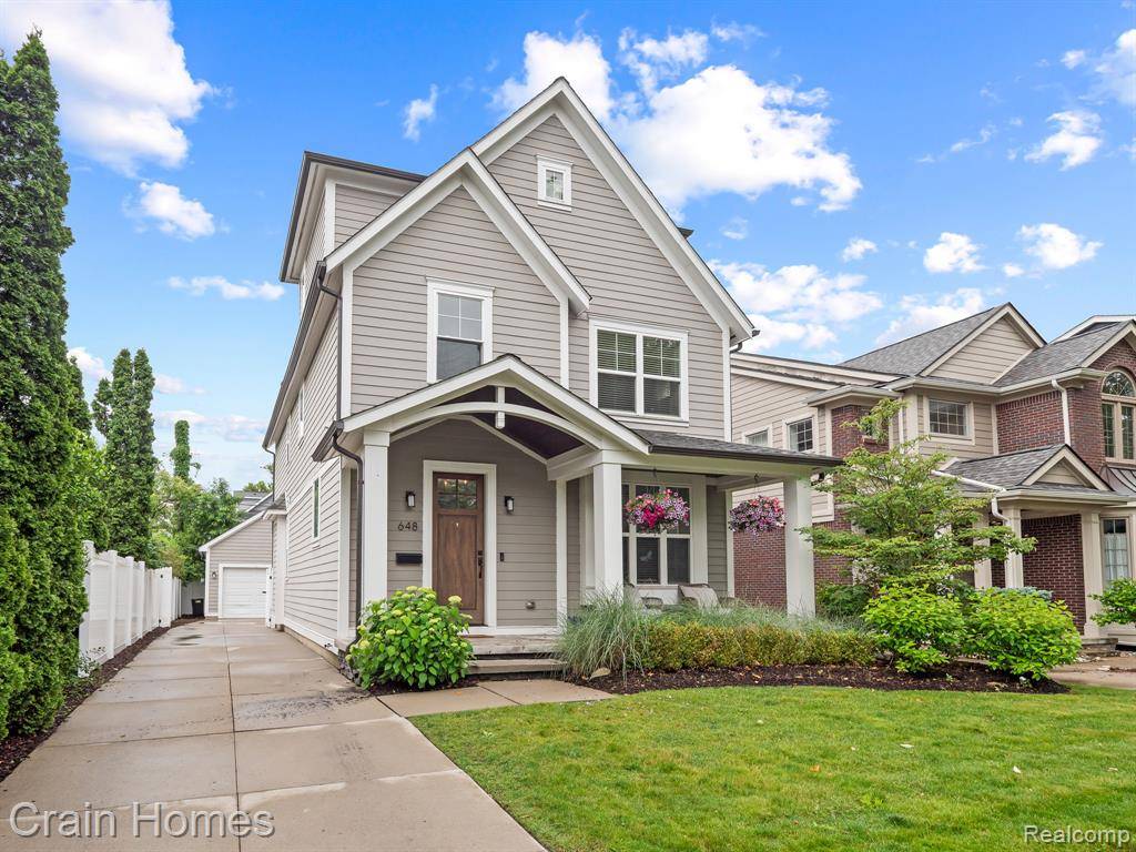 648 Humphrey Avenue, Birmingham, MI 48009