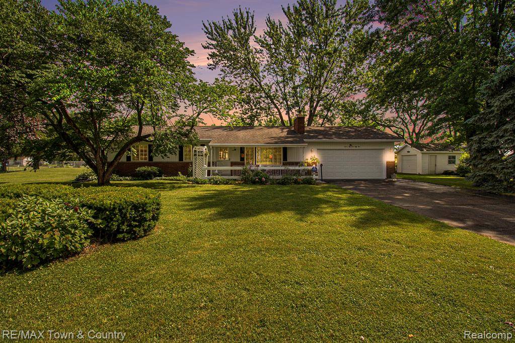 12055 W Pierson Road, Flushing, MI 48433