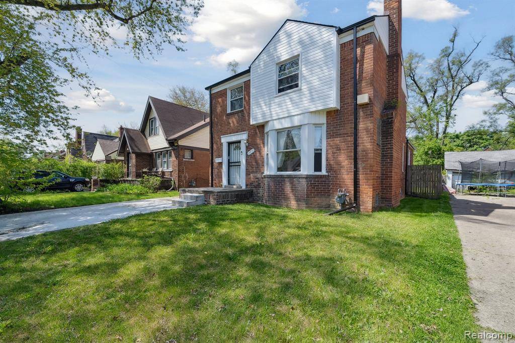 Detroit, MI 48227,15477 Lauder Street
