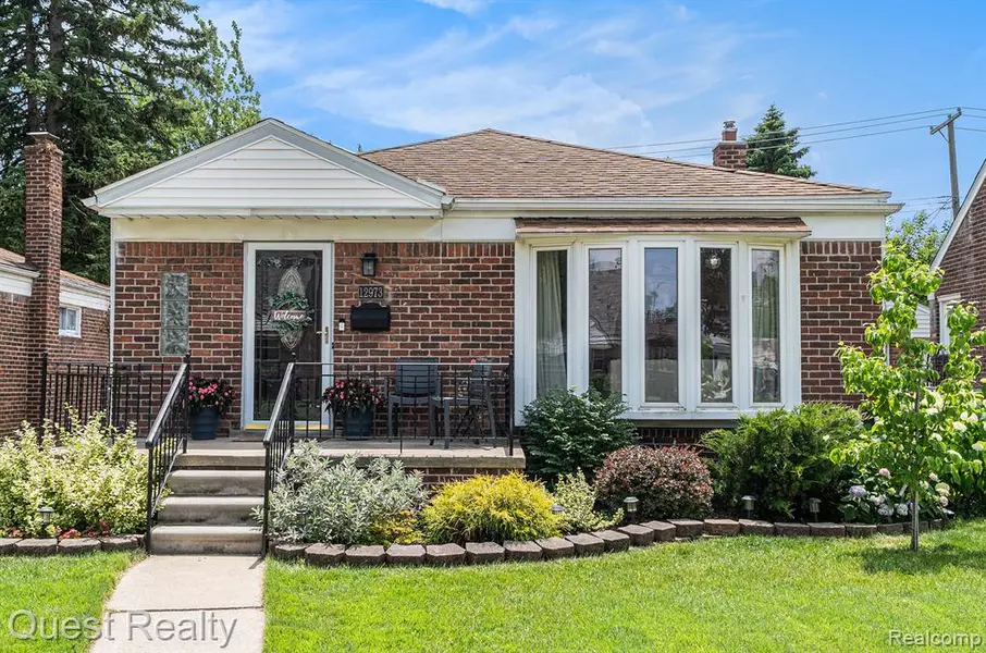 12973 Wesley Street, Southgate, MI 48195