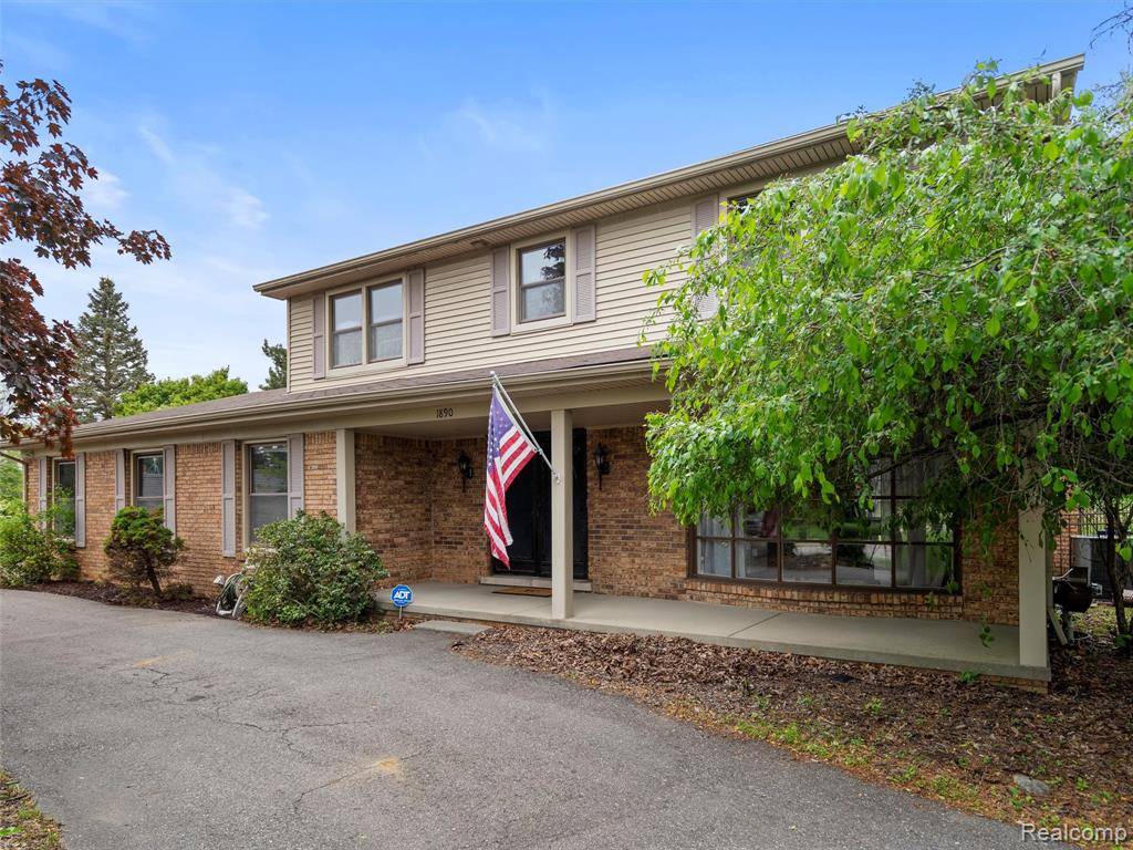 Rochester Hills, MI 48309,1890 Ludgate Lane