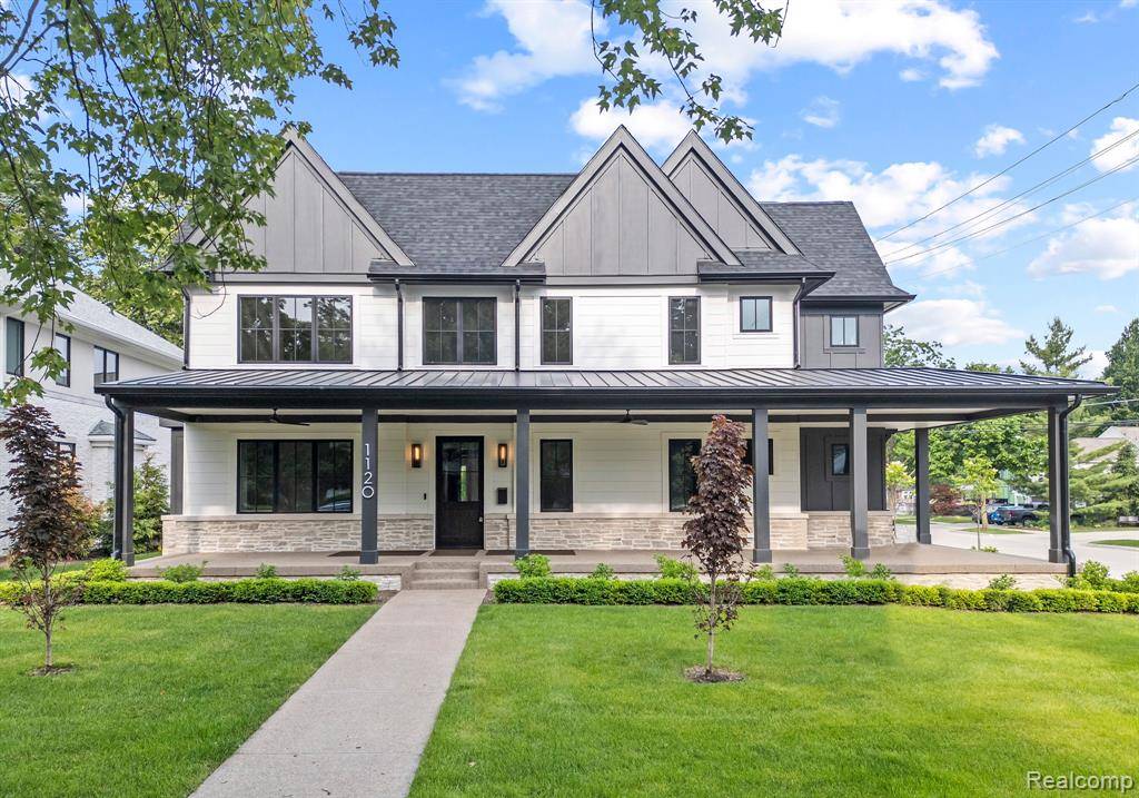 1120 LYONHURST Street, Birmingham, MI 48009