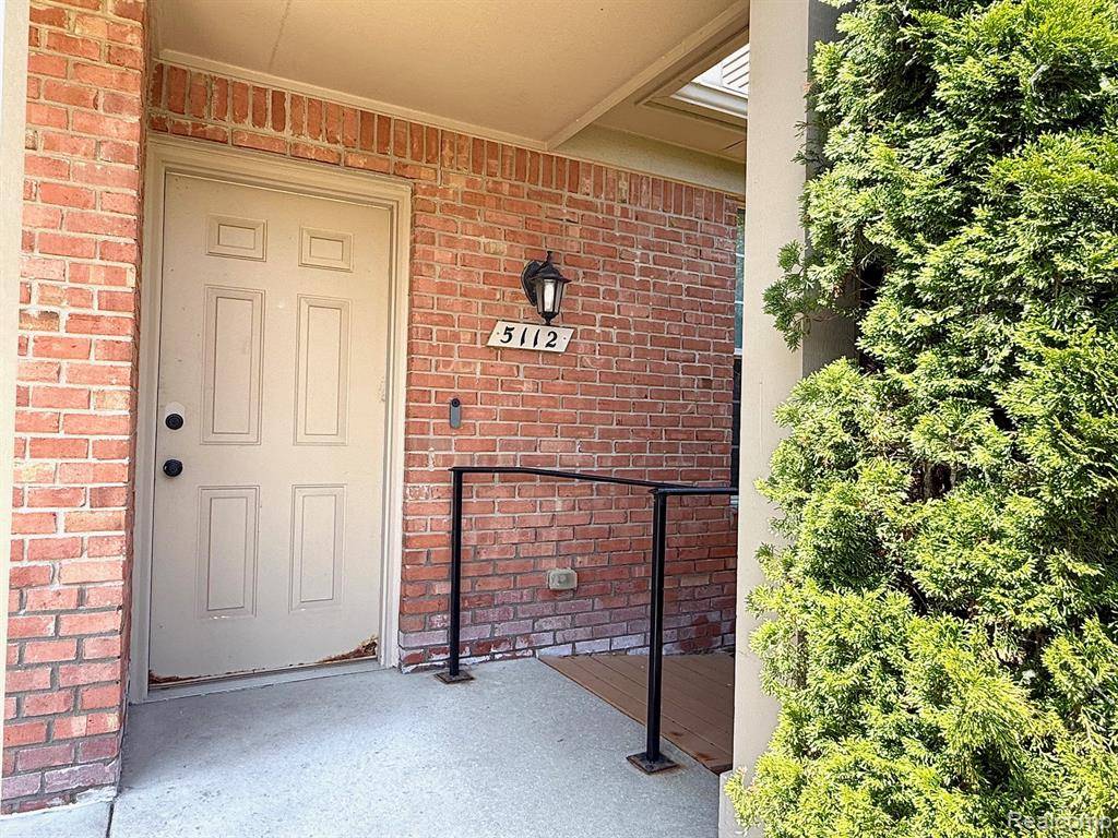 Shelby Twp, MI 48316,5112 Mesa Drive