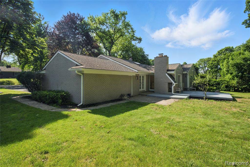 Bloomfield Hills, MI 48302,5340 Van Ness Drive