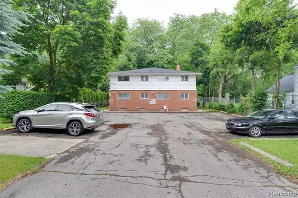 Ypsilanti, MI 48198,33 S Grove Street Unit 1
