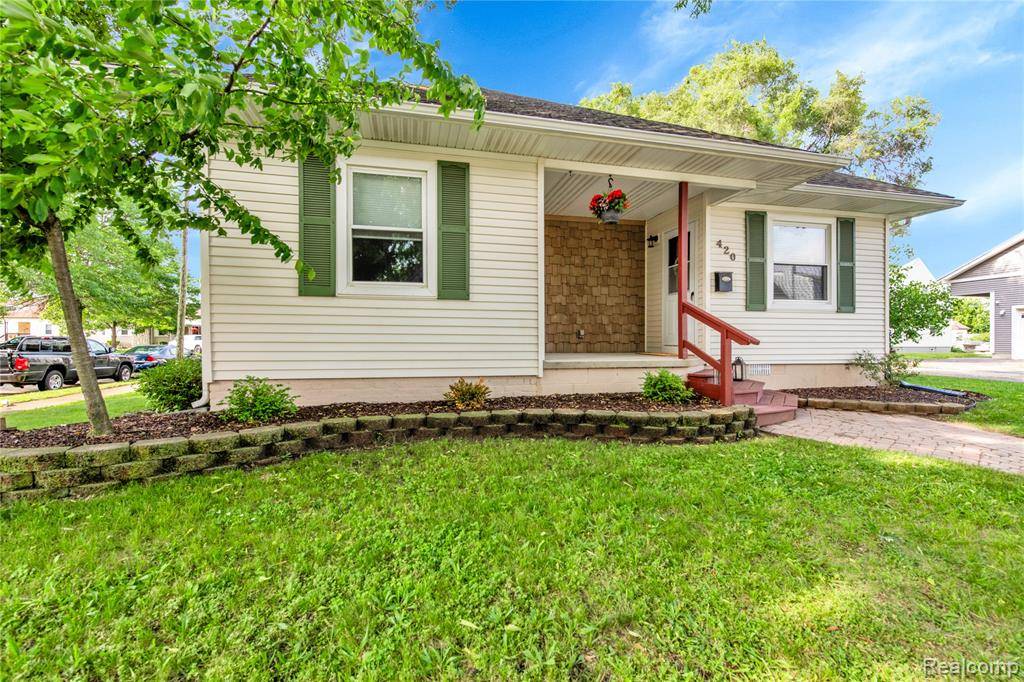 420 Spruce Street, Wyandotte, MI 48192