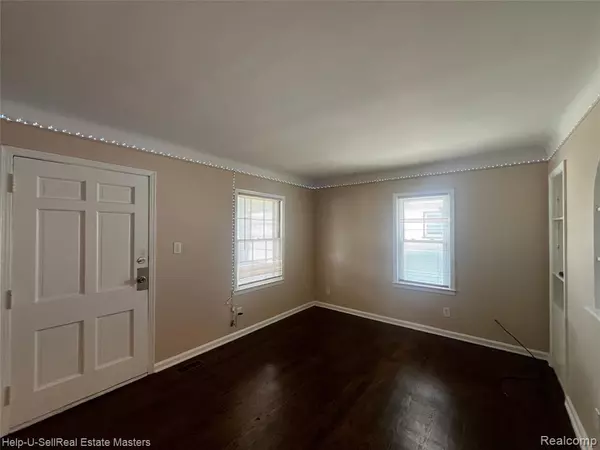 Roseville, MI 48066,25616 Hoffmeyer Street