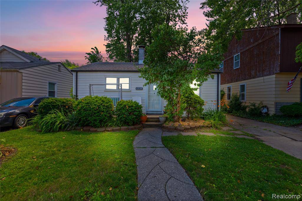 Warren, MI 48089,11228 Hudson Avenue