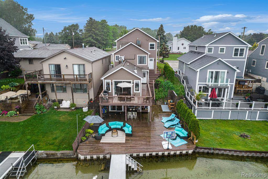 15105 Marl Drive, Linden, MI 48451