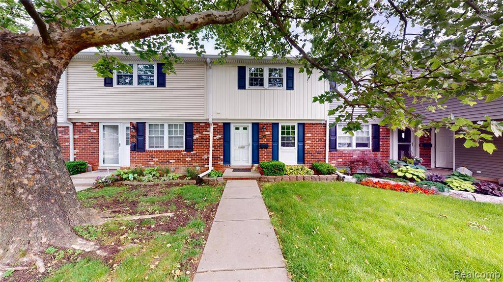 42341 Amboy Court, Northville, MI 48167
