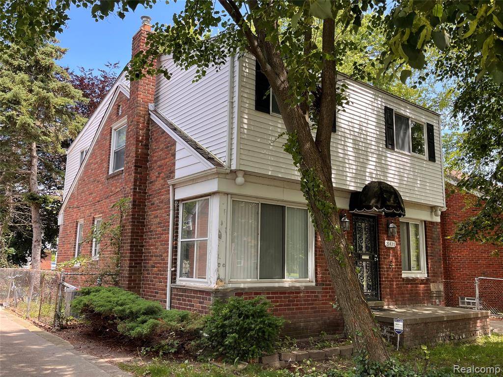 21421 Bournemouth Street, Harper Woods, MI 48225