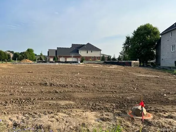 Washington Twp, MI 48094,6489 POND Dr Drive
