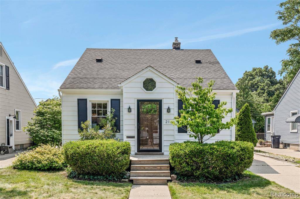 214 S Gainsborough Avenue, Royal Oak, MI 48067