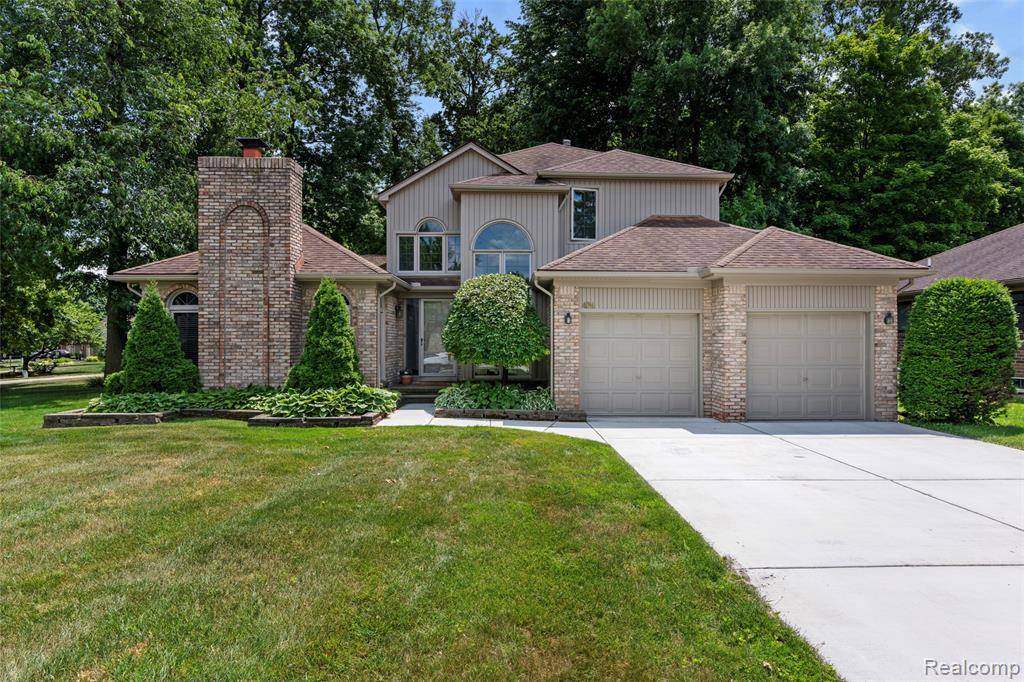 494 Daylily Drive, Rochester Hills, MI 48307
