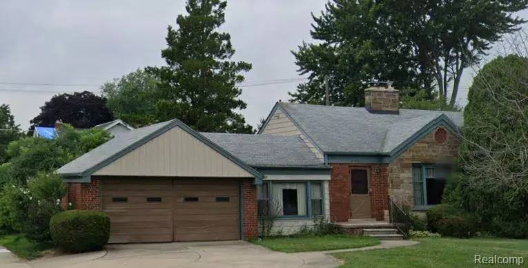 29401 Jefferson Avenue, St. Clair Shores, MI 48081