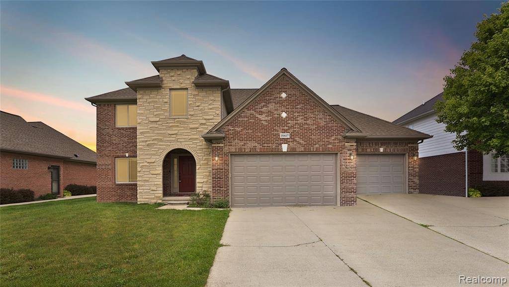 16417 Bishopsgate Drive, Macomb Twp, MI 48044