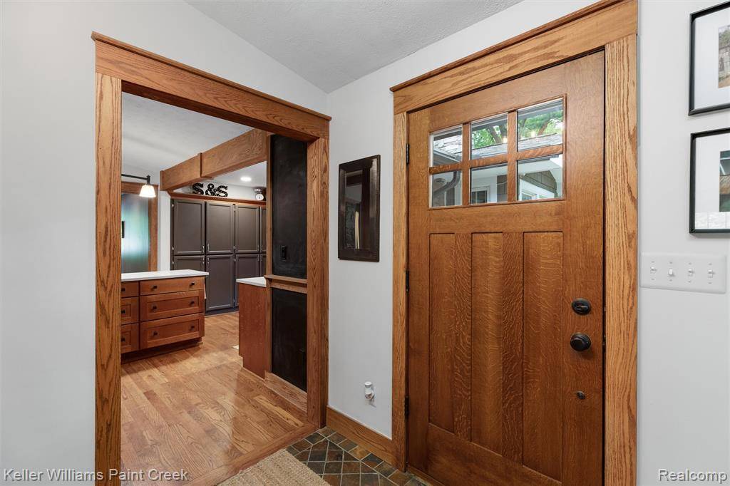 Oakland Twp, MI 48363,3753 Orion Road