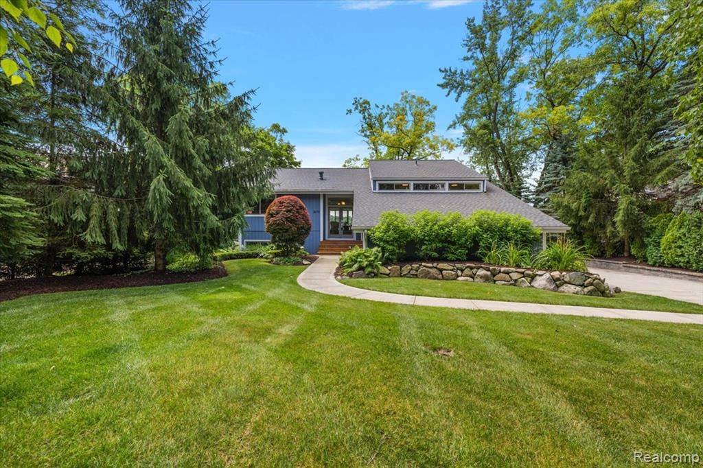 West Bloomfield Twp, MI 48324,3678 Elder Road S