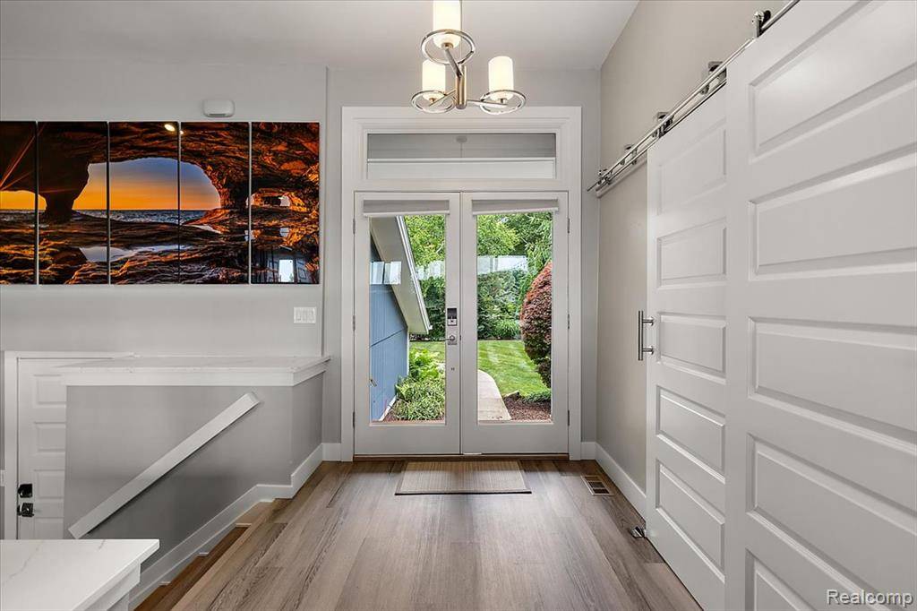 West Bloomfield Twp, MI 48324,3678 Elder Road S