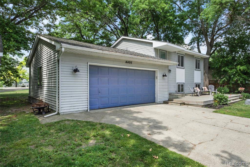 Waterford Twp, MI 48329,4405 Lamson Drive