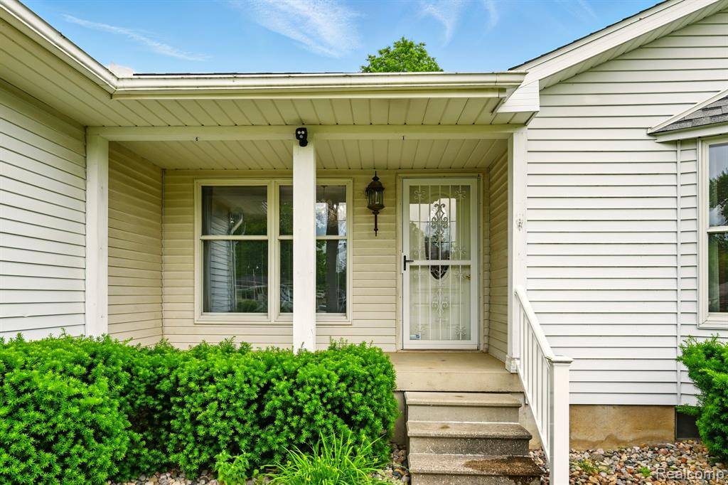 Burton, MI 48519,2441 Cheryl Ann Drive