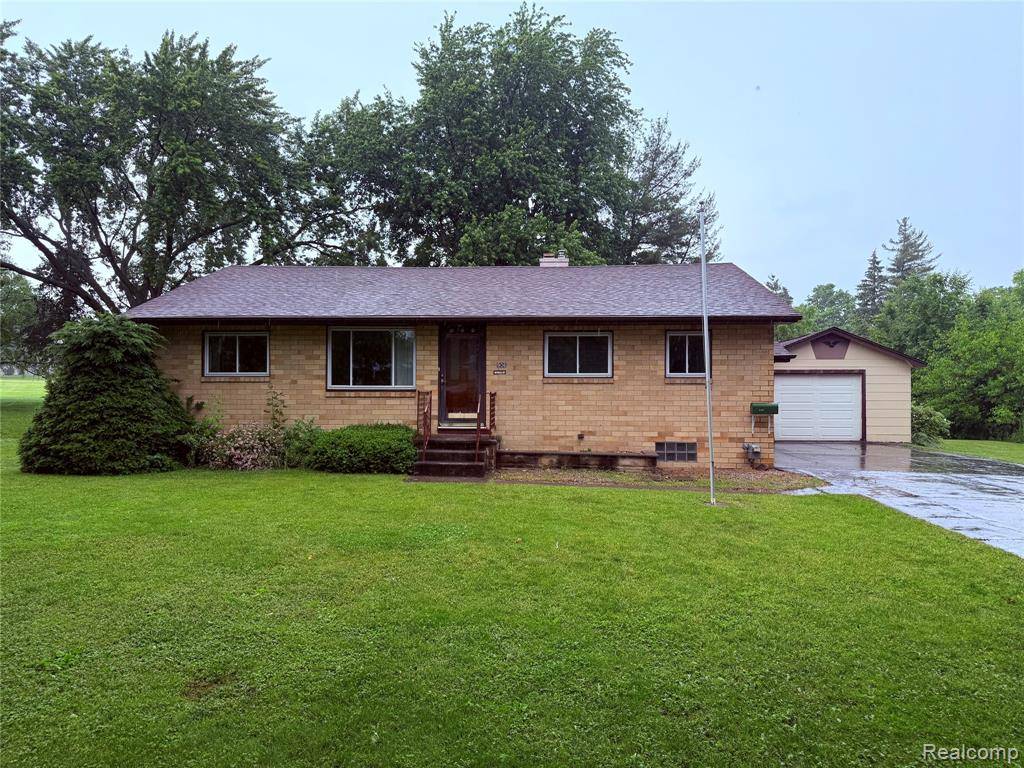 906 W. Burnside Street, Caro, MI 48723
