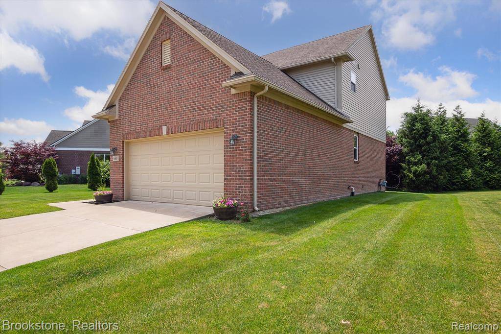 Chelsea, MI 48118,660 Park Lane Road