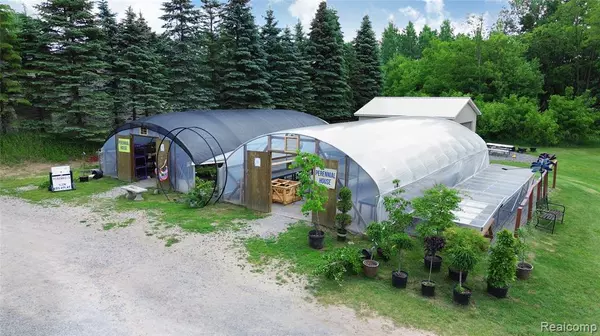 Holly Twp, MI 48430,2398 Grange Hall Road