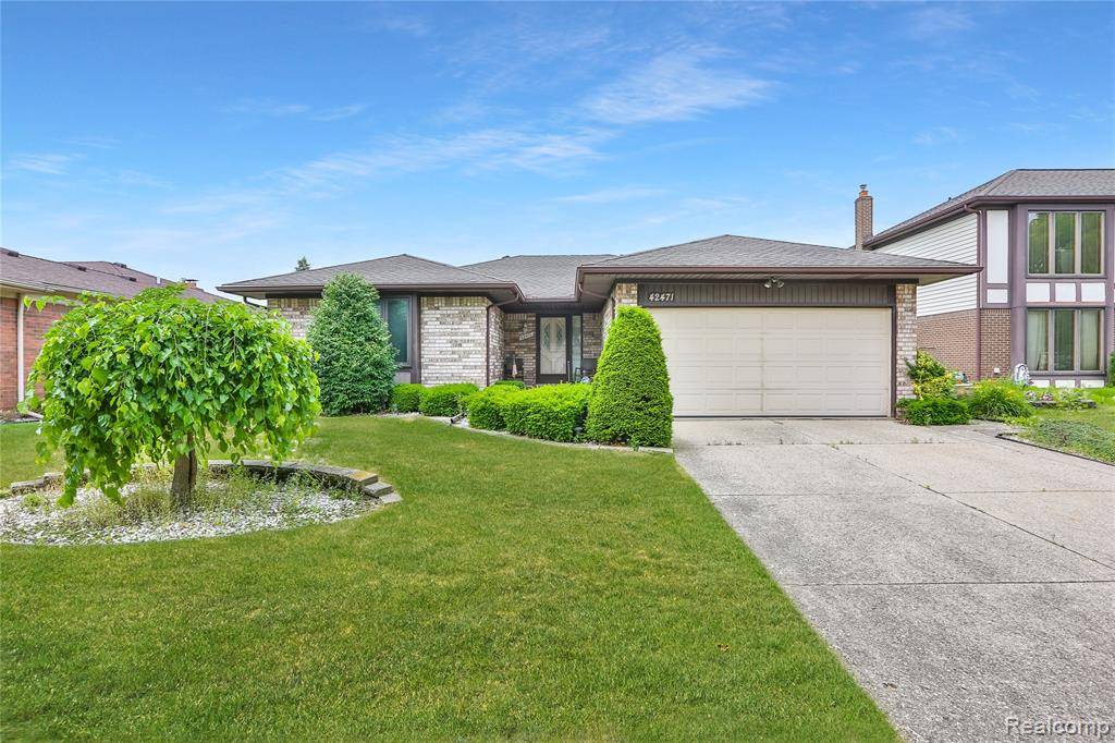 Sterling Heights, MI 48313,42471 Arcadia Drive
