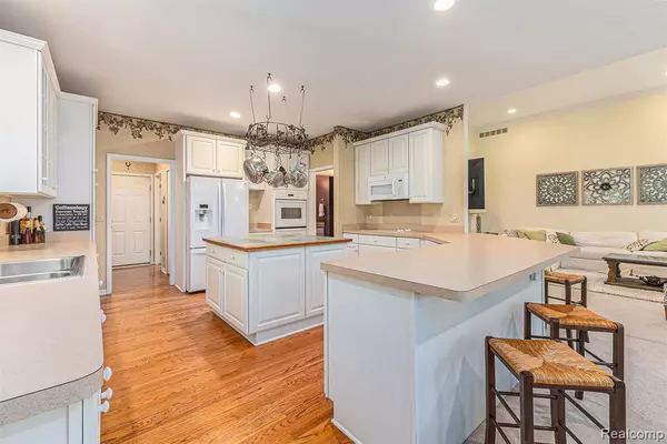 Commerce Twp, MI 48382,6155 Carey Road