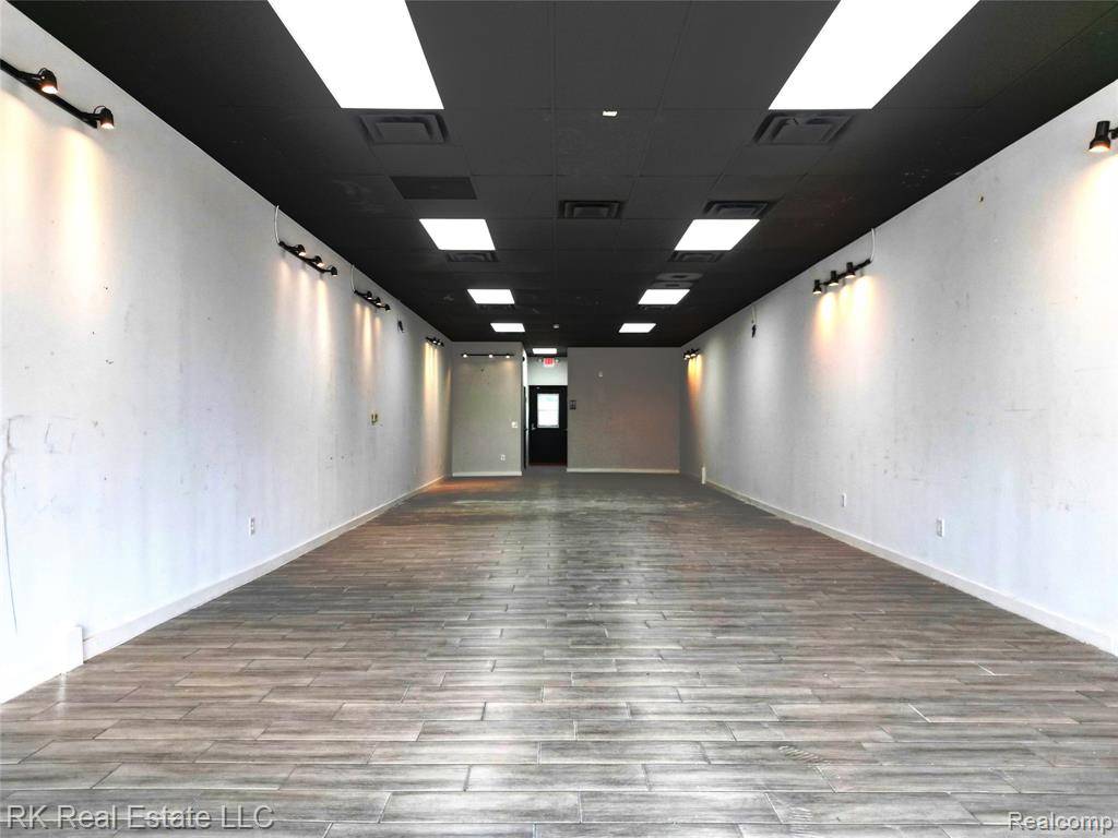 Eastpointe, MI 48021,19364 E 10 Mile Road