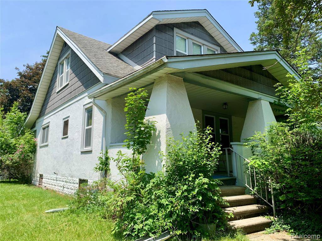 406 S Webik Avenue, Clawson, MI 48017