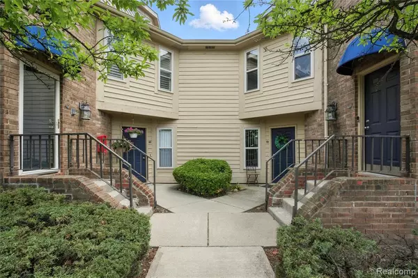 2600 Greenstone Boulevard 107, Auburn Hills, MI 48326