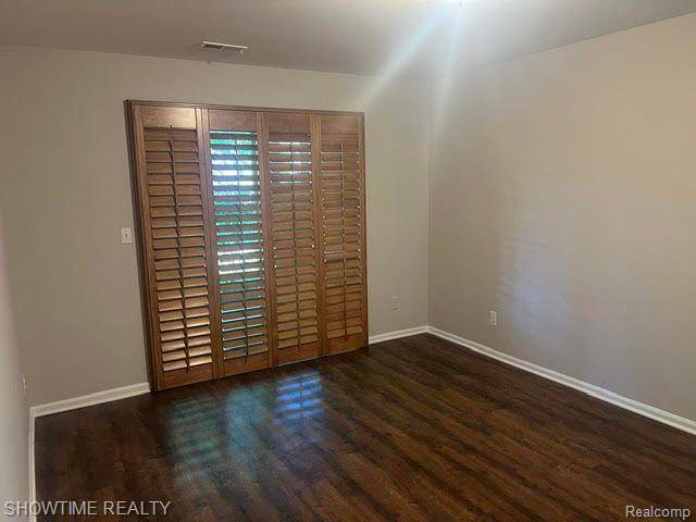 Shelby Twp, MI 48316,56202 CHESAPEAKE Trail