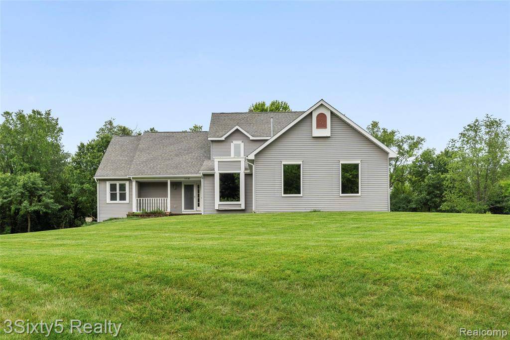 12130 Heather Court, Springfield Twp, MI 48350