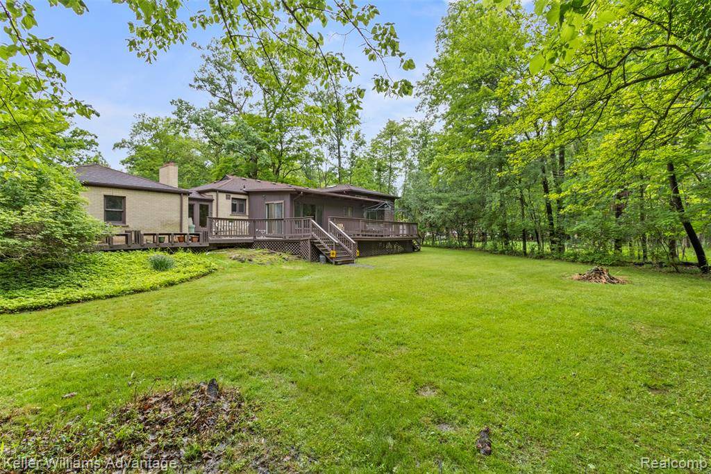 Southfield, MI 48034,29866 Woodland Drive