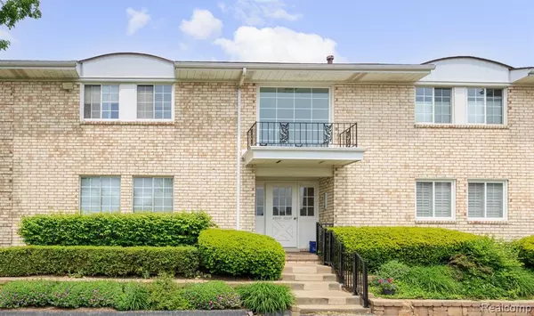 42309 Woodward Avenue S1-7, Bloomfield Hills, MI 48304