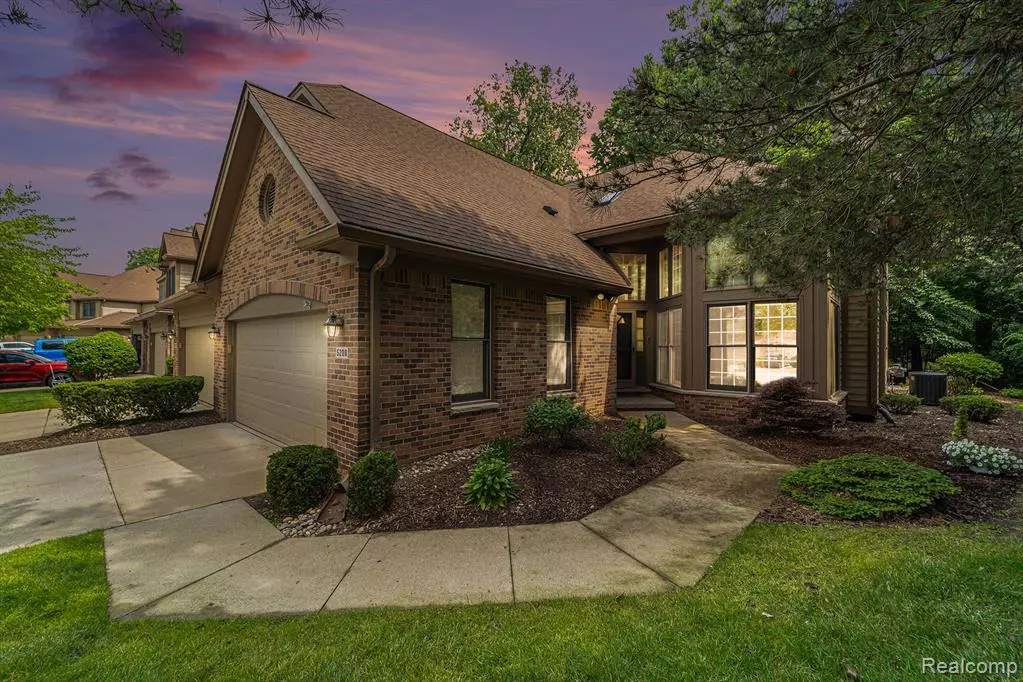 Dearborn, MI 48126,5200 Royal Vale Lane