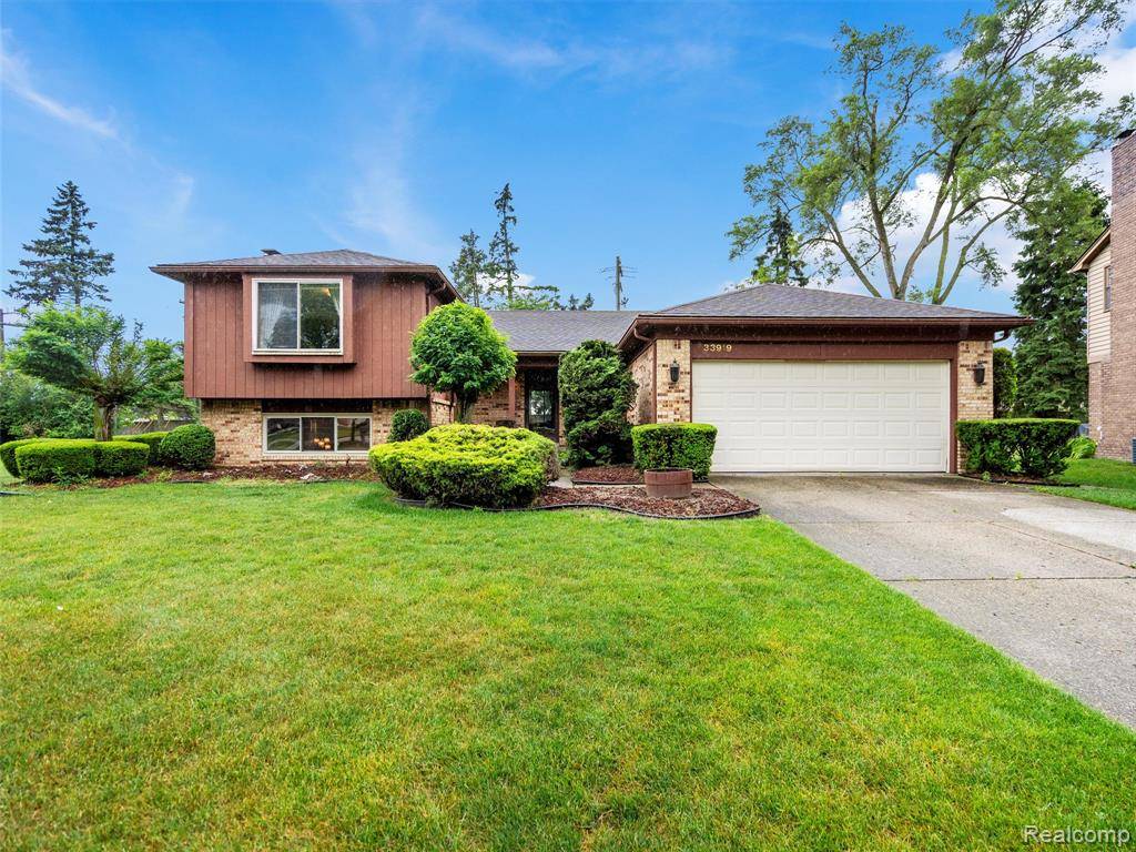 33919 Gable Drive, Livonia, MI 48152