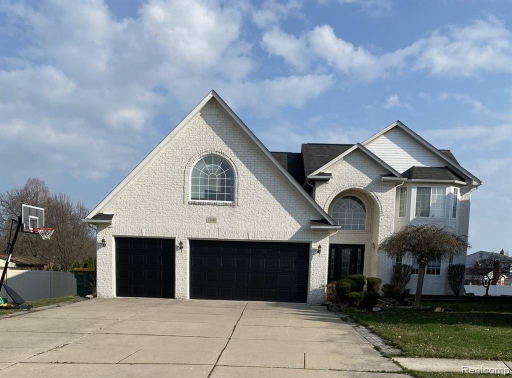 27363 Lilly Court, Brownstown Twp, MI 48183