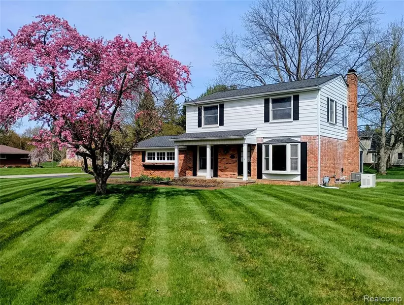 8161 Twilight Lane, Green Oak Twp, MI 48116