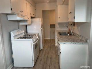 Waterford Twp, MI 48328,1020 HOLBROOK Avenue