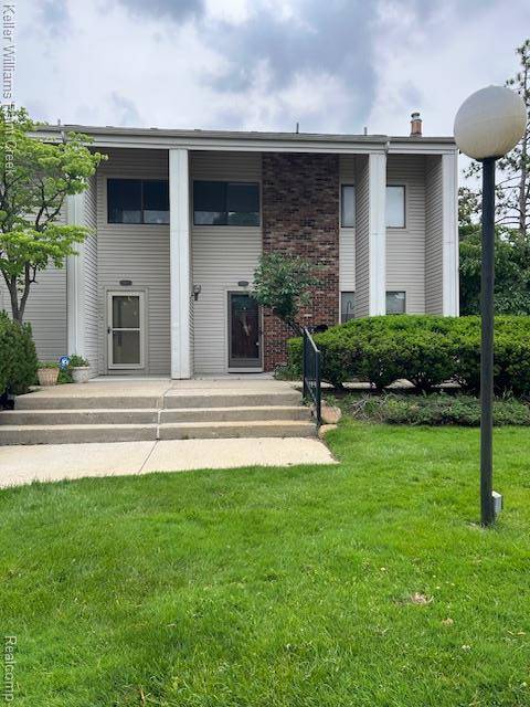 6136 Palomino Court, West Bloomfield Twp, MI 48322