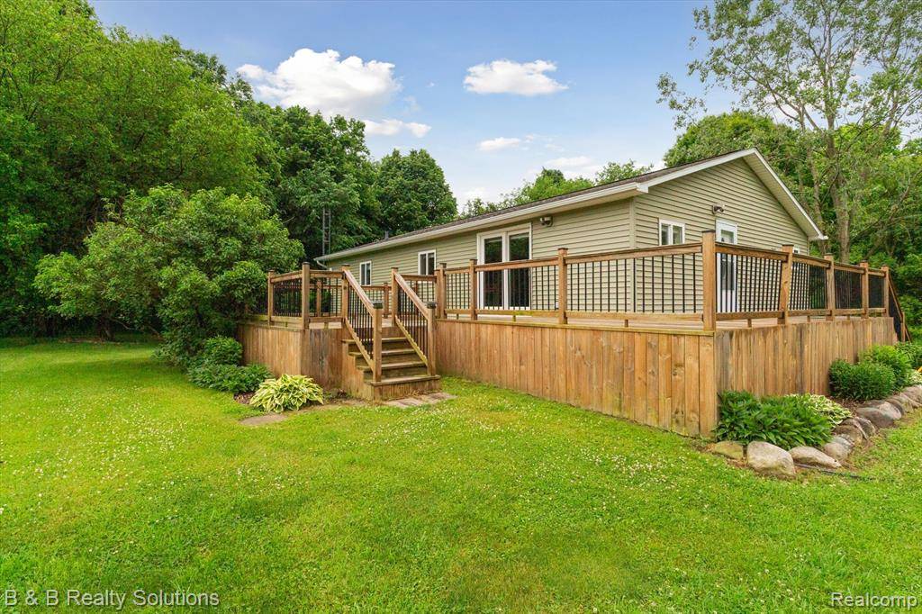 5380 Otter Lake Road, Marathon Twp, MI 48464