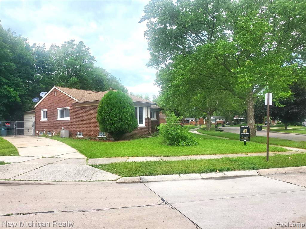 22221 Marlow Street, Oak Park, MI 48237