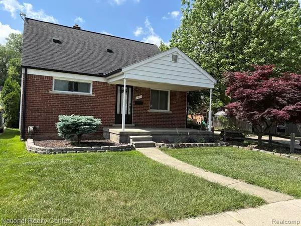 1618 E Lincoln Avenue, Royal Oak, MI 48067
