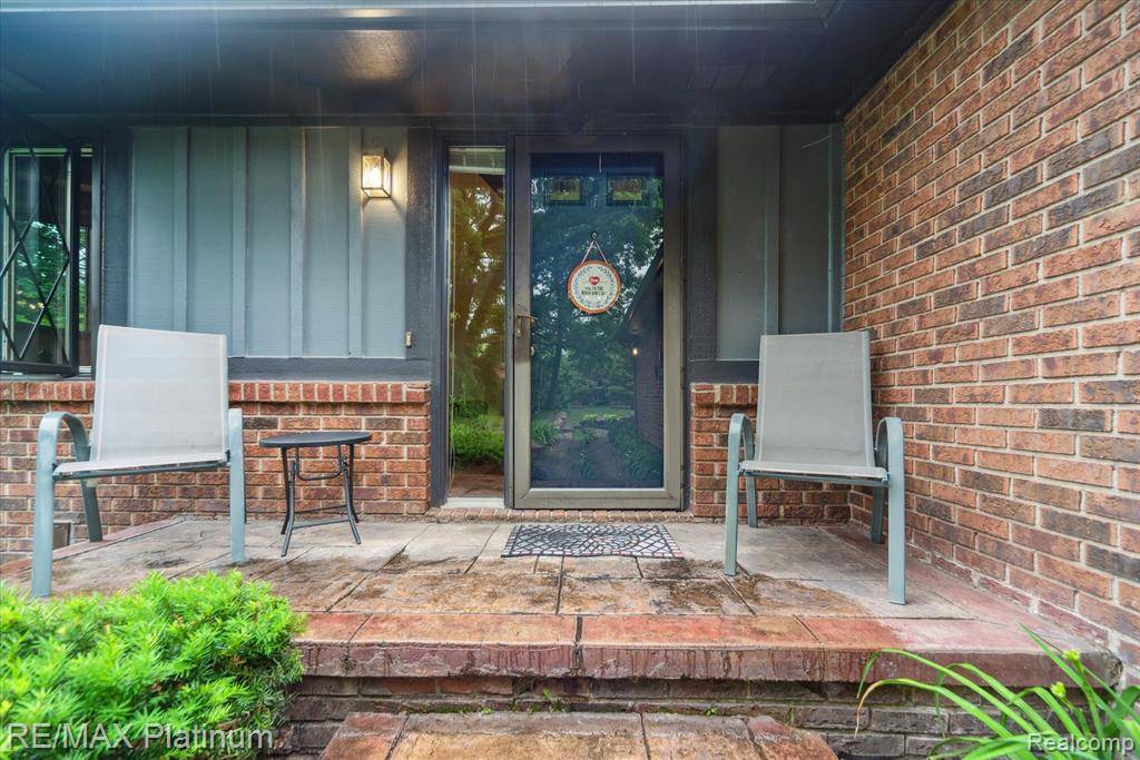Brighton, MI 48116,5152 Milroy Lane