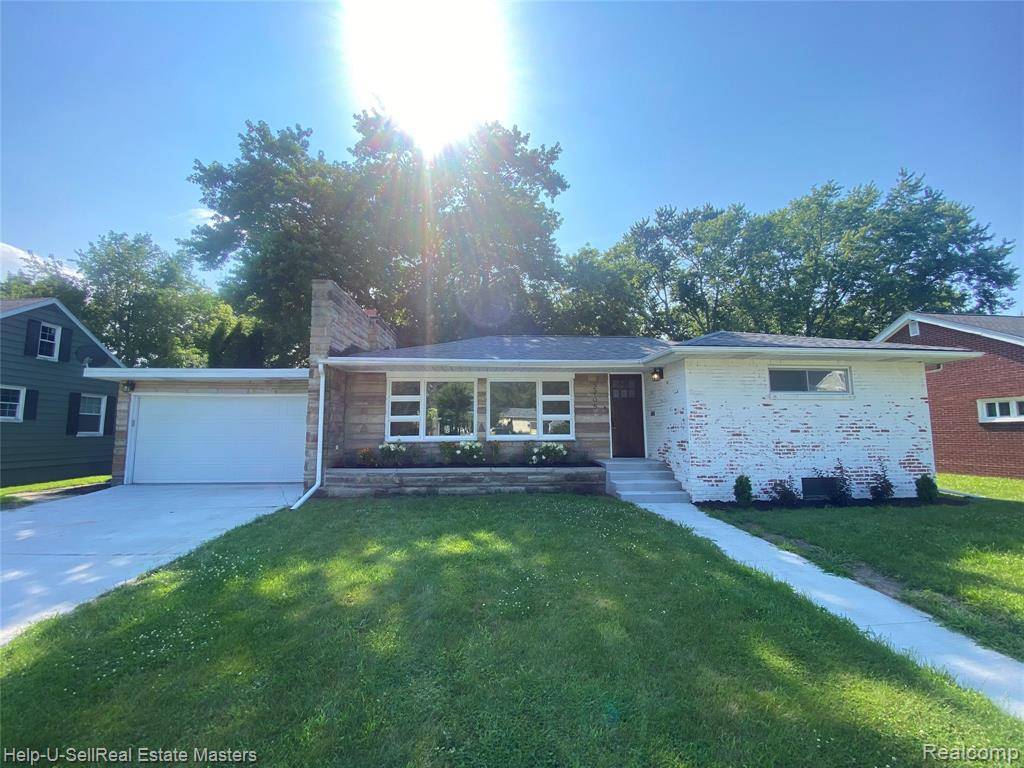 2705 Stone Street, Port Huron, MI 48060
