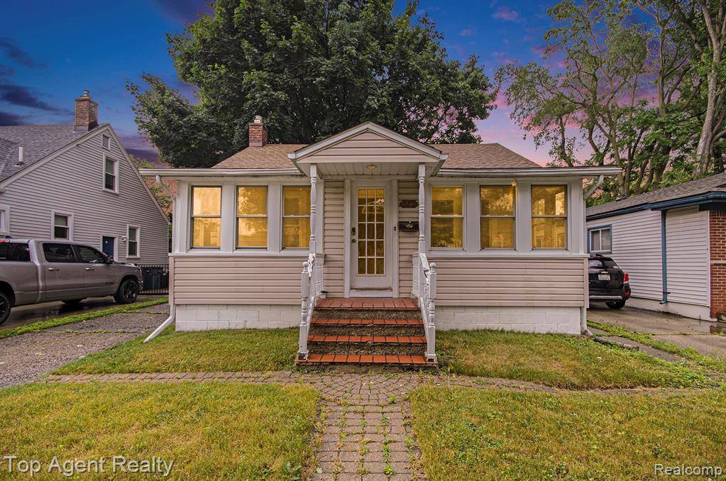 525 Marlin Avenue, Royal Oak, MI 48067