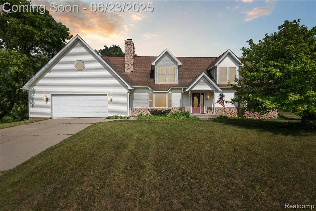 17035 Weber Road, Springfield Twp, MI 48442